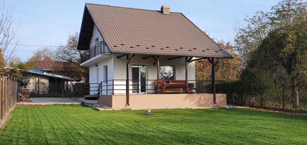 Green Nest Băneşti Kültér fotó