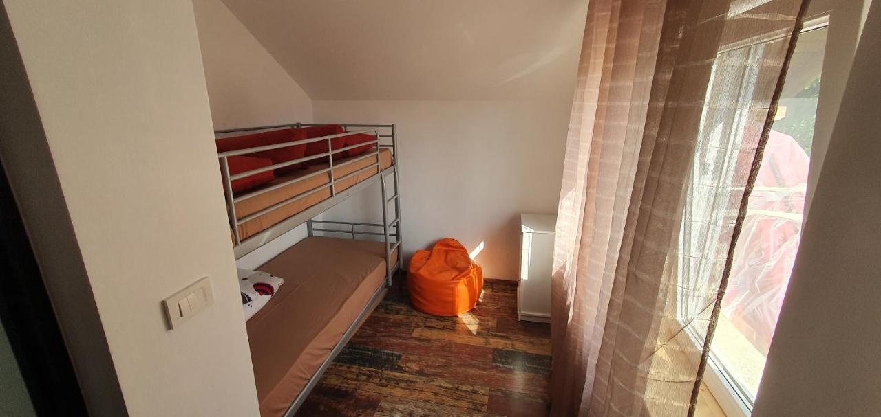 Green Nest Băneşti Kültér fotó